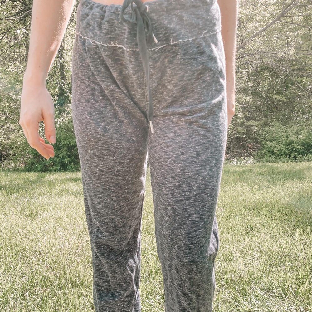 Sweatpants - Picture 2 of 3